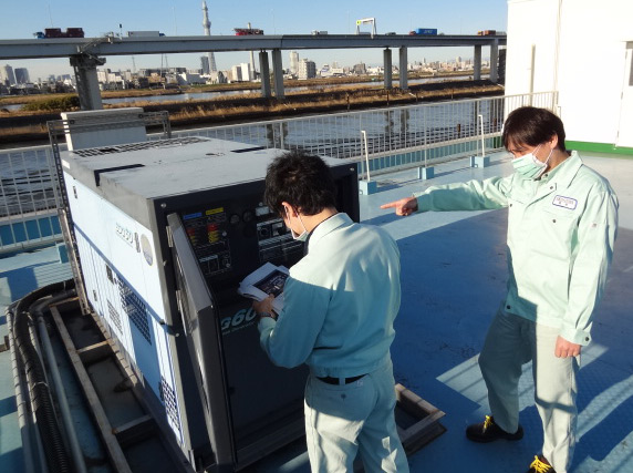 新小岩事業所停電時対応訓練(発電機起動)(2019年12月)